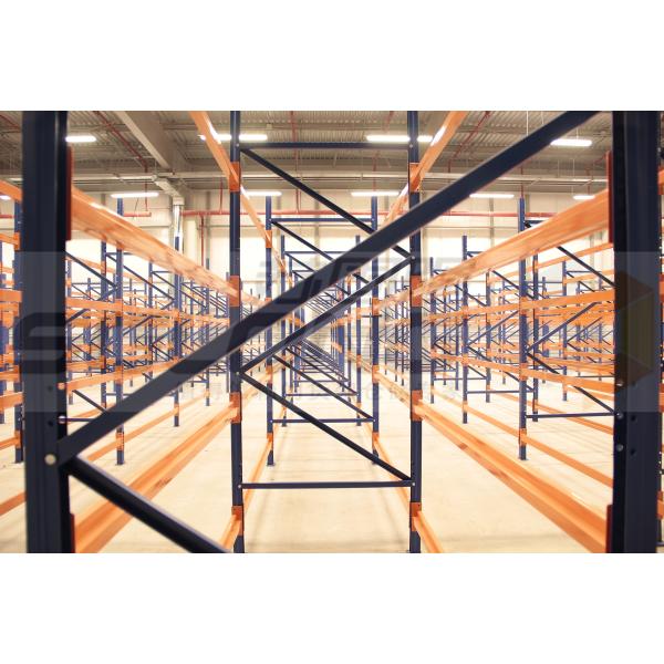 Крытый изготовленный на заказ сверхмощный пакгауз кладет коммерчески системы на полку Shelving