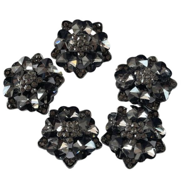 40L Fancy Metal Shank Buttons 2.3g With Faux Crystal Use Plastic Flower Buttons