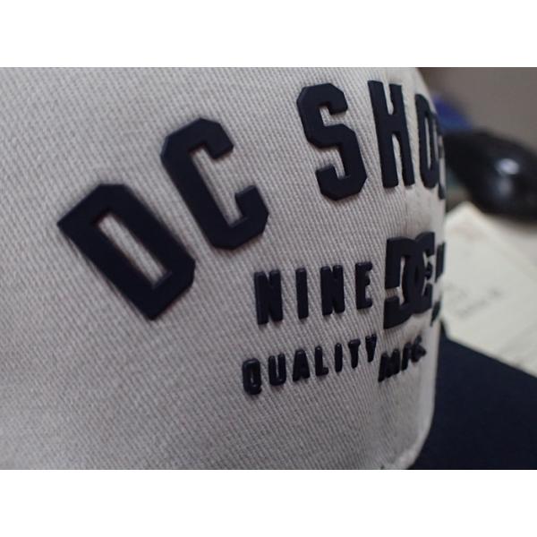 High-Frequency Woven Fabric Patch For Clothing With Embossed Logo , 3D Effect TPU Logo On Cap