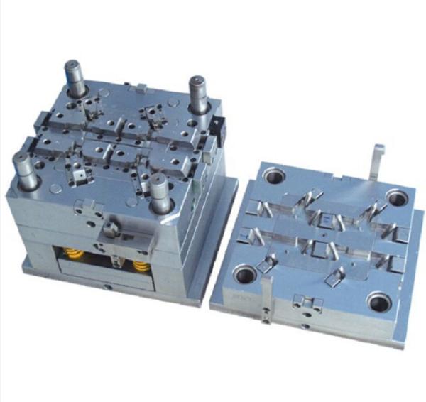 5CrNiMo Medical Plastic Injection Molding 300-500k Shots ABS Plastic Case Molding