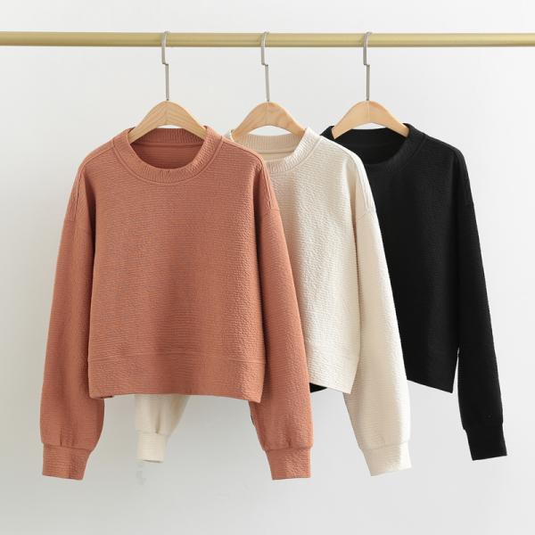 Breathable Womens Pullover Sweatshirt Crocheted Pullover