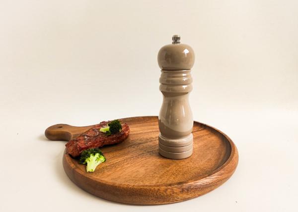 Máquinas de moer sal e pimenta de madeira com preenchimentos personalizáveis Ferramentas necessárias para a cozinha