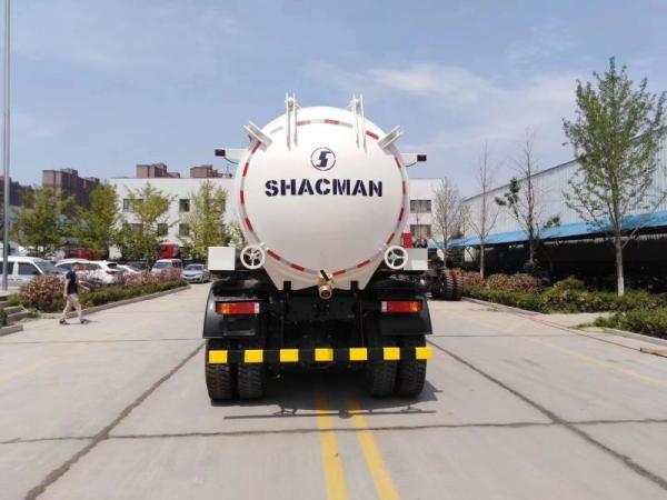 Shacman F3000 6x6 Sewage Suction Truck 380HP 70 Ton Payload