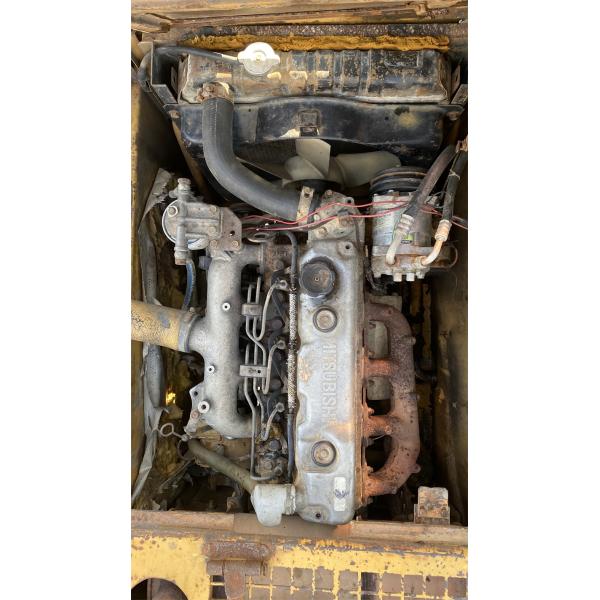 CAT E70B использовал экскаваторы экскаватора гусеницы мини американские земледелие 7 тонн