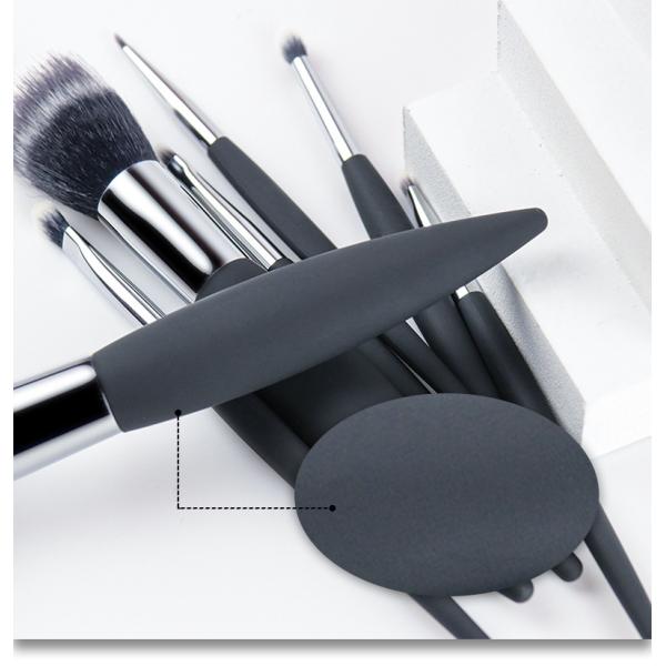 7 Pieces Luxury Travel Makeup Brush Set Easy Grip Durable Plastic Handle