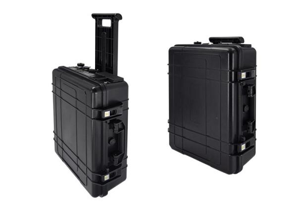 1500W Portable Power Supply For Camping Suitcase Easy To Go MPPT Controller