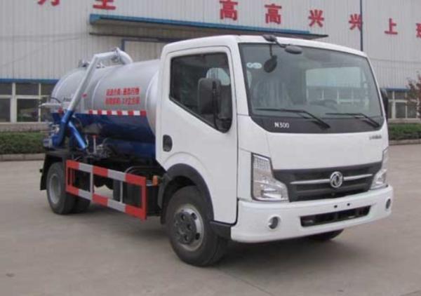 Dongfeng 5000Liters used vacuum sewage suction tanker truck with good quality hot in sale