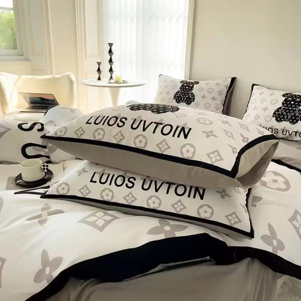 180GSM dibujos animados cabeza de oso blanco diseño de osos ropa de cama conjuntos de colección de ropa de cama cubierta de cama de cama almohadilla