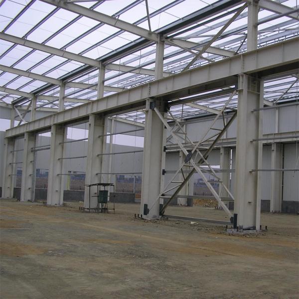 現代的な安定した長距離鋼筋構造 断熱性のある産業用建築のための大きなワークショップ