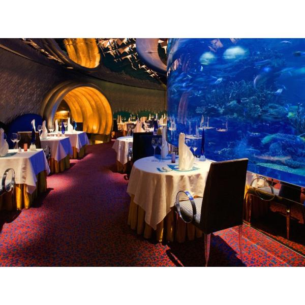 Diversas formas Fibra de vidrio sobre el suelo Piscina acrílica con procesamiento de moldeo