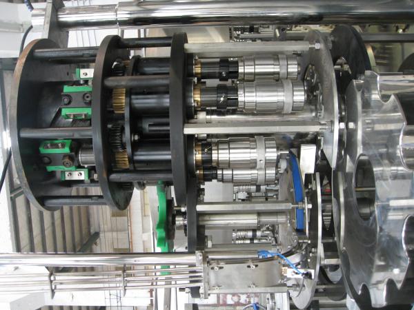 Durable Mineral Water Filling Machine / Industrial Bottle Filling Machine