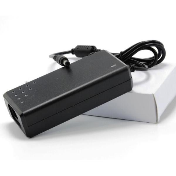12V 5A CCTV Power Supplies , AC DC Led Power Supply Charger 60 Watt Transformer