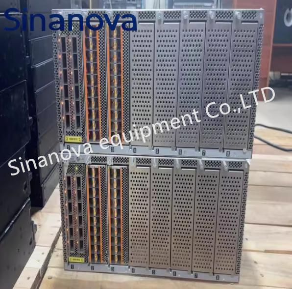 N5696 M12Q & N5696 M20UP 20 Port Unified Ethernet Fibre Channel Expansion Module