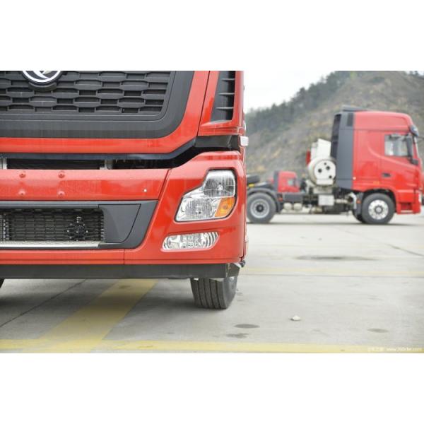Customer's Requirement 450HP Dongfeng Tianlong VL Heavy Truck 6X4 Tractor at Boutique