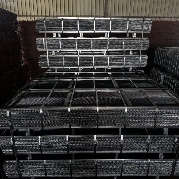 Galvanized Steel Expanded Metal Lath with 27x96in Sheet Size for ASTM C847 Compliant Wall Plastering and Ceiling Support
