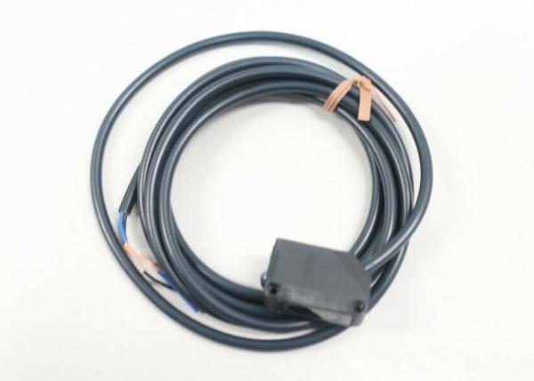 Omron E3Z-D62 02Z10M Photoelectric Switch Sensor 12 - 24 volts continu 26,4 volts continu 100 mA maximum de maximum