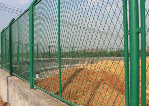 Galvanized Steel Aluminum Expanded Metal / Wire Mesh Fence For Equipment Protection