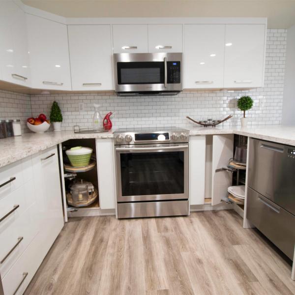 Contemporary Glossy White Lacquer Kitchen Cabinet Multi Functional U Shape