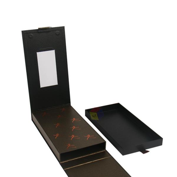 Finition de surface en feuille chaude Logo personnalisé Boîte de papier de bonbons de luxe pour cadeau de chocolat du Ramadan