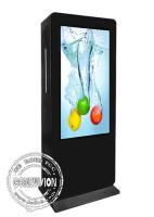 El doble incorporado de la cámara del reconocimiento de cara de 65 pulgadas echó a un lado prenda impermeable al aire libre de la pantalla táctil de Android 7,1 de la señalización de Digitaces con 4G