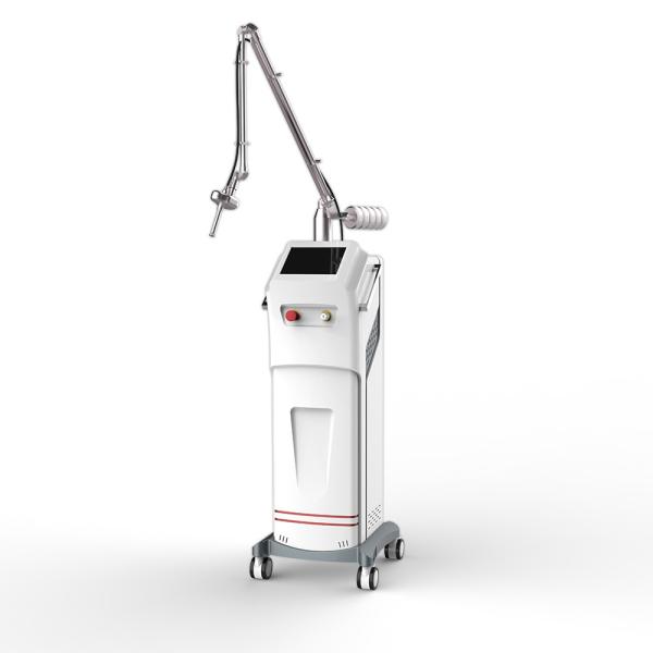 Vaginal Tightening CO2 Fractional Laser Machine 600W With Air Fan Cooling