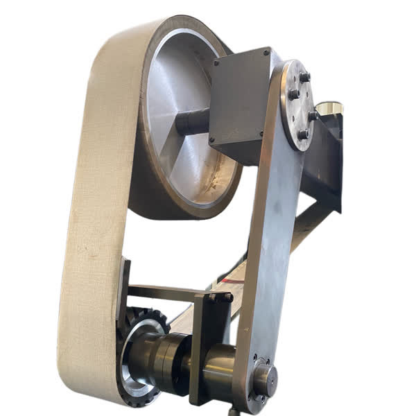 Industrial Automatic Metal Brass Parts Polishing Machine Auto Parts Hardware Grinding Robot Sand Belt Equipment