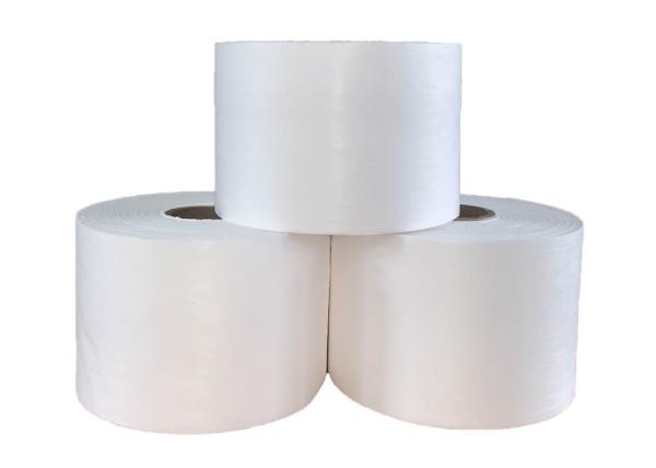 OEM 15/16/17GSM non-tissé adulte de tissu de la couche-culotte pp Spunbond a adapté blanc aux besoins du client