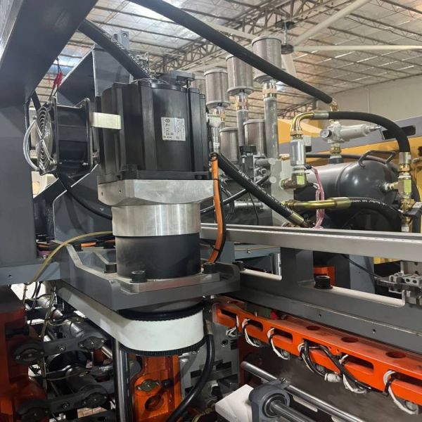 Used Pet Bottle Blowing Machine Mineral Water Production Machine For Small Business