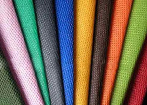 Shrink Resistant PP Non Woven Fabric For Shopping Bag / Car Cover / Suit Covers