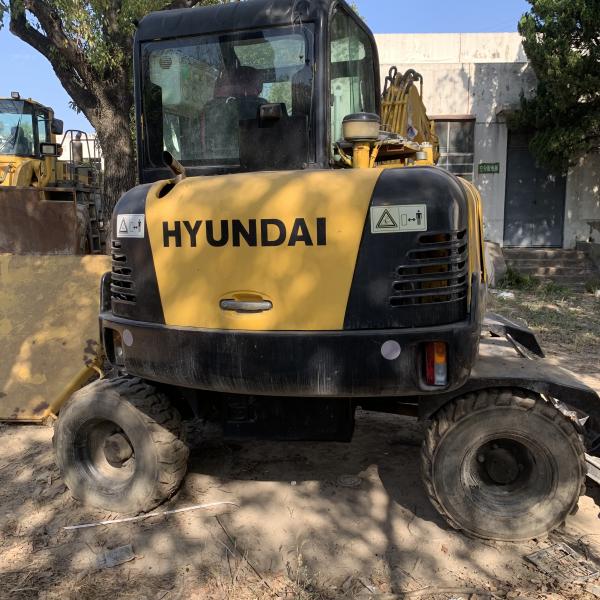 Хорошее состояние использованная Корея Hyundai 60w колесный экскаватор с оригинальным гидравлическим цилиндром