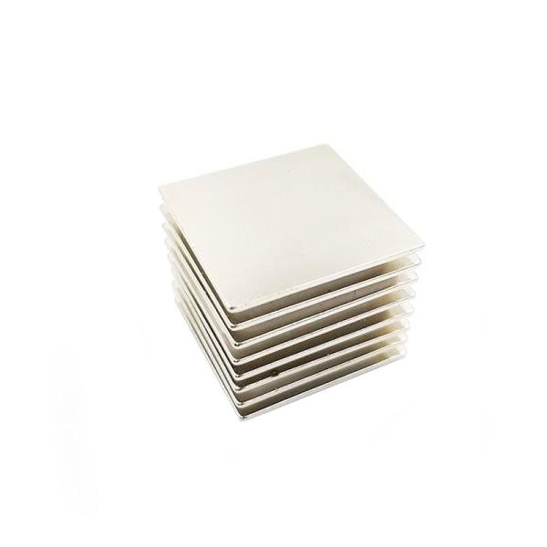 N50 Square Neodymium Magnet IATF16949 Certified Customizable Orientation