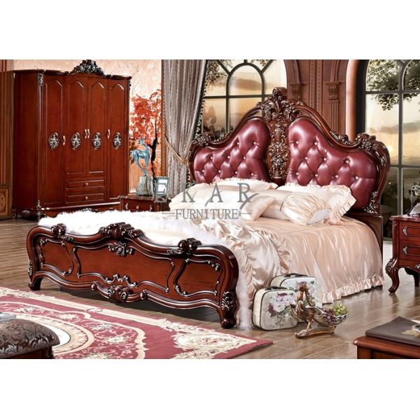 Classic bedroom furniture leather bed