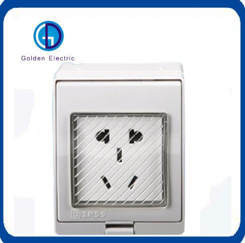 Diferentes tamanhos e especificações IP55 Multi Waterproof Switch Socket com Furtos Porosos