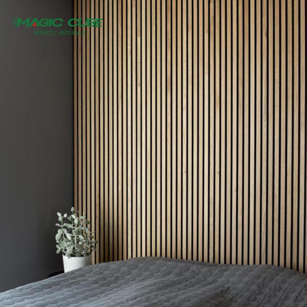 Revestimento Finish Fireproof Black Wood Veneer Slat Wall Panel Akupanel para Design de Interiores