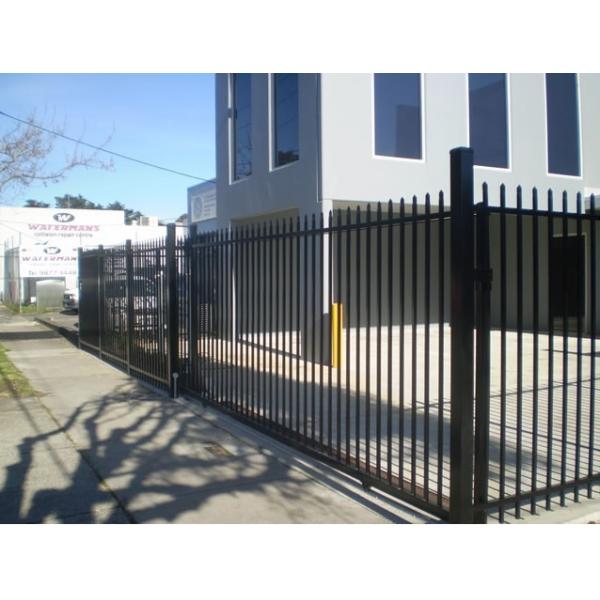 Hot Dipped Galvanized 2100x2400mm Steel Tubular Fencing For Security