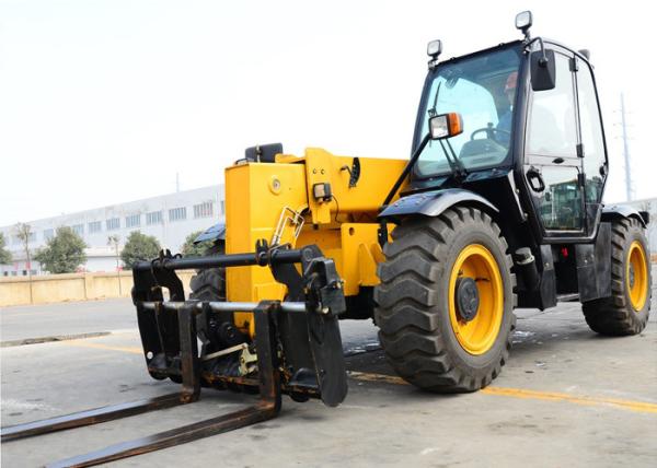 Multi Function XCMG Telescopic Forklift with Extended Boom Compact Structure