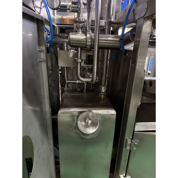 Customize aseptic filling system featuring PLC operating system offering sterile filling solution for pharmaceutical and medical industries