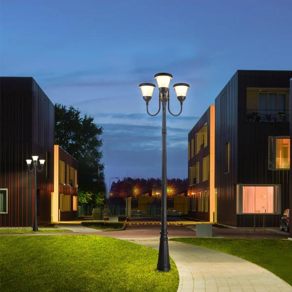Les réverbères solaires de place imperméabilisent les lumières globales de lever