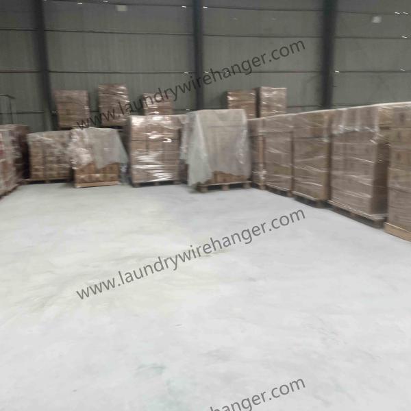 Standard Clothes Wire Hanger Rust Resistance for Wardrobe Solutions and Closet Space Maximization