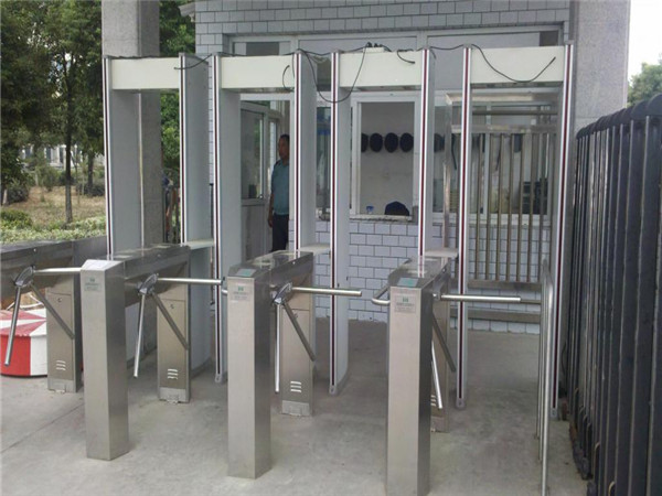 Автоматический строб турникета треноги моста обеспеченностью с читателями карточки IC/удостоверения личности