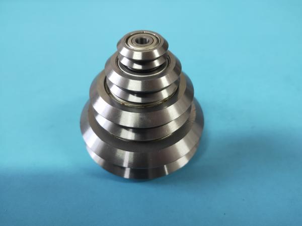 Anti Corrosive Ball Bearing Rollers Track , U Groove Track Roller Bearings