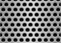 Passo perfurado anti deslizamento de Mesh Hot Dipped Galvanized Stair do metal para a passagem