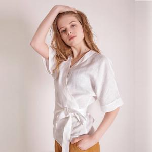 Blusa de linho das mulheres elegantes