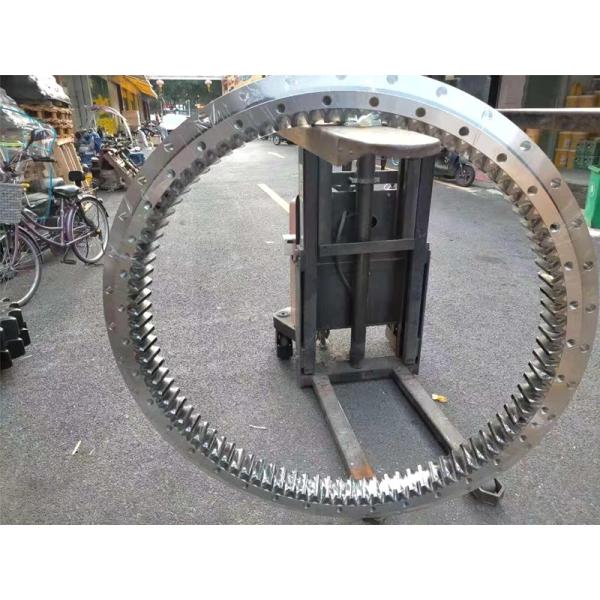 Superior Excavator Spare Parts Swing Bearing For Hitachi EX200-5 Excavators