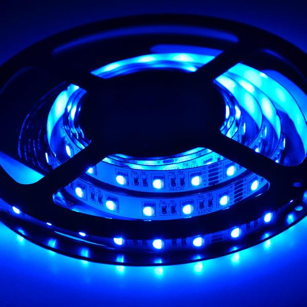 o comprimento 12V 2835 flexíveis de 5M conduziu as luzes de tira 60 conduzidas/fita IP20 de M impermeável