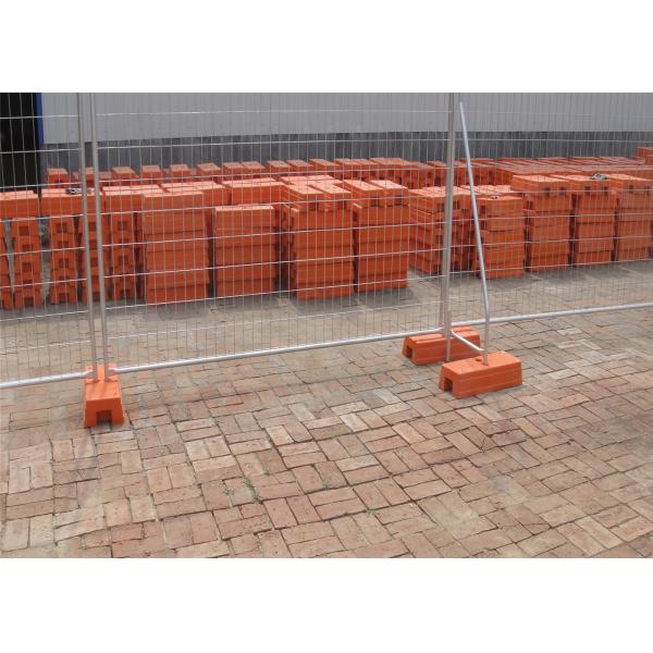 Hot Dipped Galvanized Construction Fencing , Chain Link Fence Construction