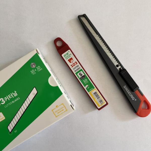 Silver High Carbon Steel 9mm Replacement Blades 30 Degree Precision Cutting