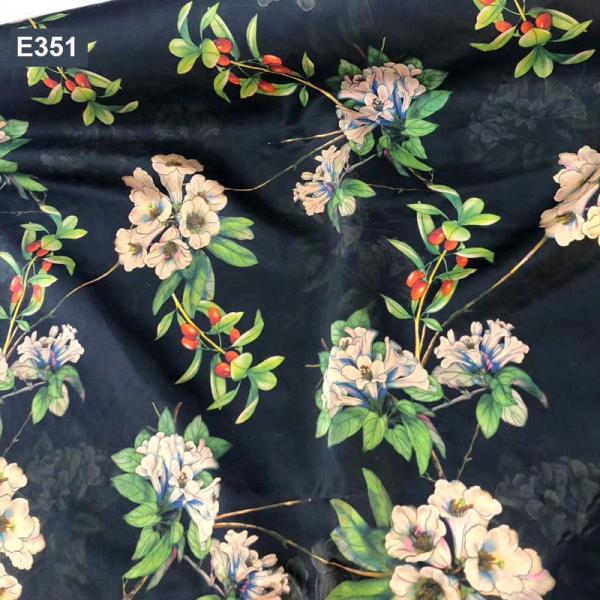 Изготовленный на заказ напечатанный шелк Sandwashed 27mm крепирует ткань парчи шелка ткани Китая De чистую