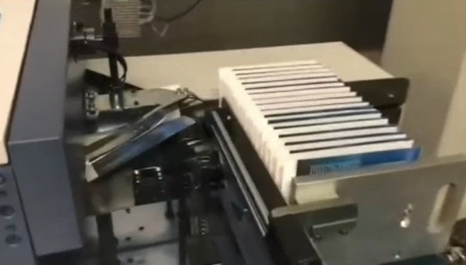 HX320 Book Flapping Machine For Cover Binding Finish Automatically Completes Block Front Cutting