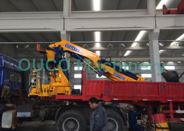 Folding Boom Truck Mounted Hydraulic Crane Movable Crane Loading Cargoes